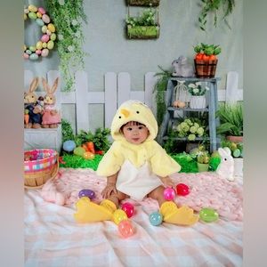 Pottery barn kids chick baby chicken costume